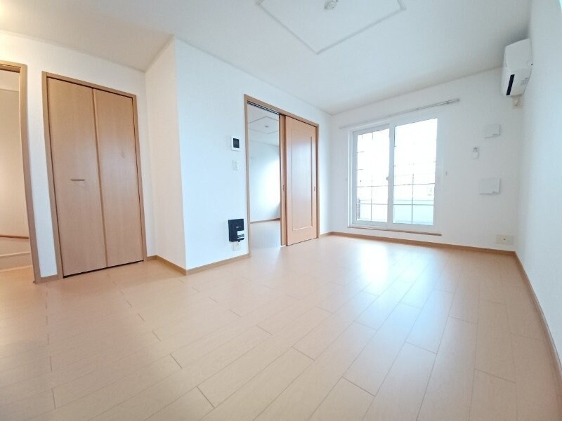 物件内観写真18　(同型反転タイプです)