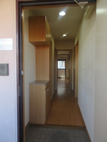 物件内観写真3　(※同タイプ別号室)