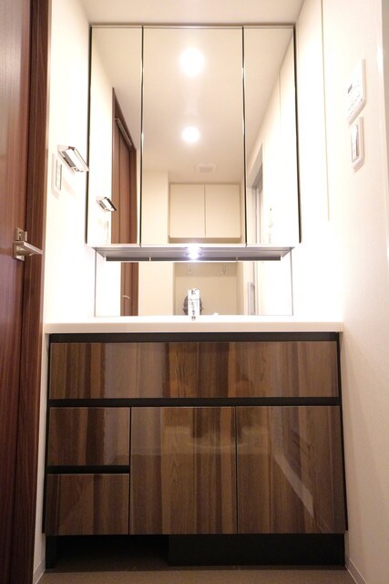 物件内観写真7　(※写真は同タイプ住戸です。)