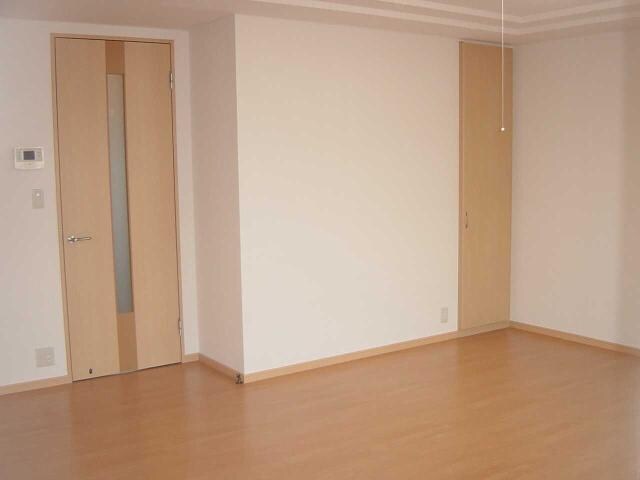 物件内観写真10　(リビング)