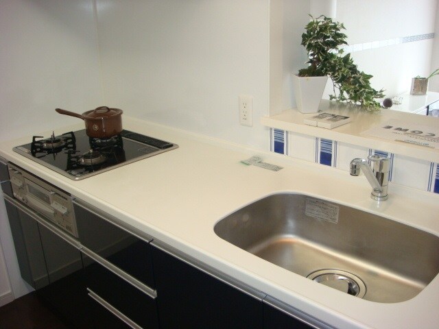 物件内観写真3　(カラー参照※参考写真)