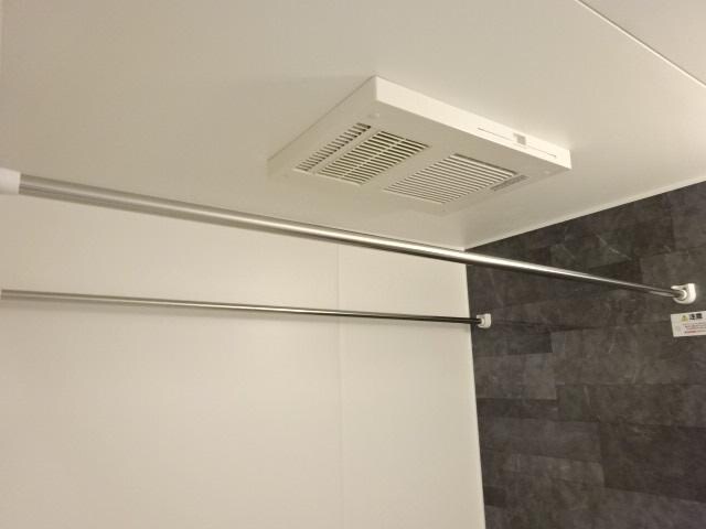 物件内観写真15　(浴室乾燥機)