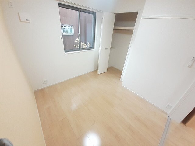 物件内観写真16　(大きなものも収納できそうです)