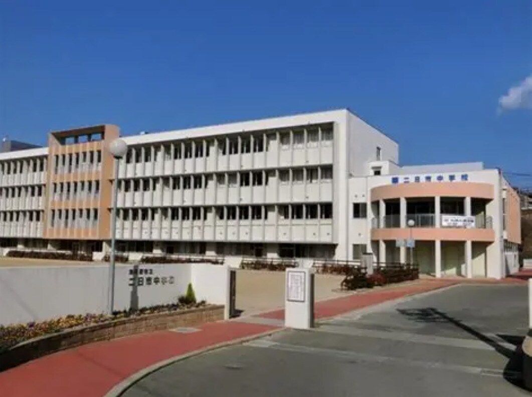 物件内観写真21　(筑紫野市立二日市中学校 2295m)