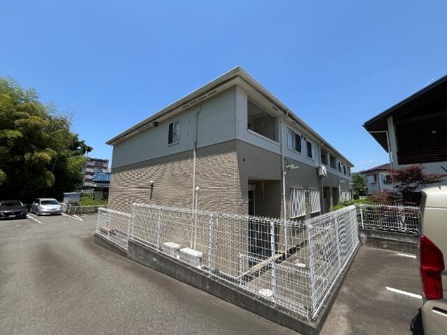 物件外観写真8　(外観写真（昼）)