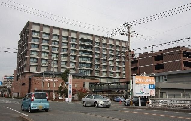 物件外観写真8　(福岡大学筑紫病院まで1400m)