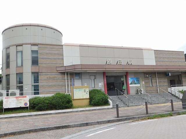 物件外観写真3　(ＪＲ原田駅まで600m)