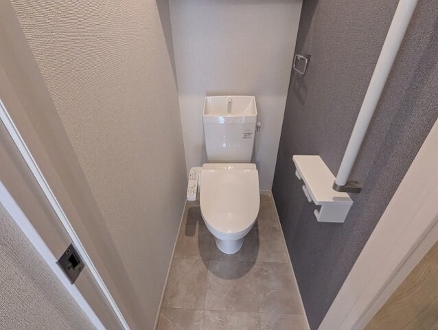 物件内観写真13　(トイレもきれいです)