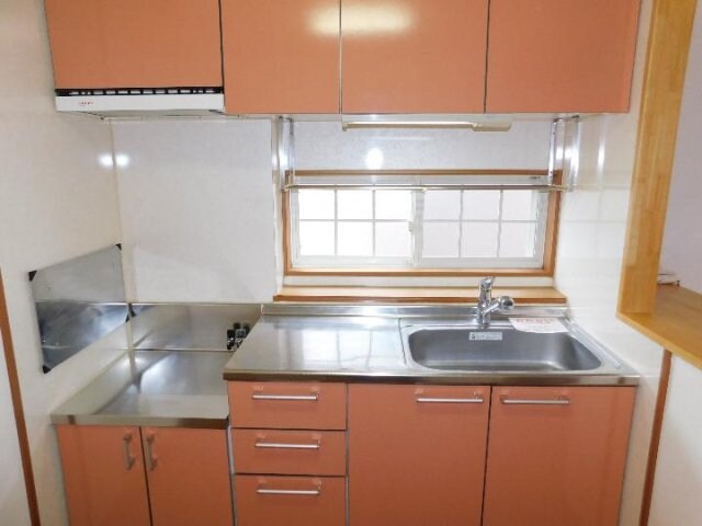 物件内観写真10　(お料理しやすいキッチンです)