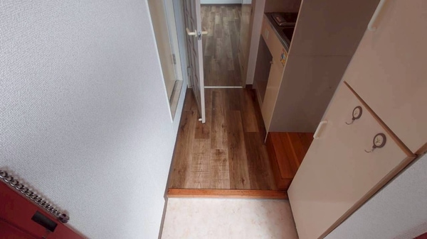 エントランス(同建物別部屋 現況優先)