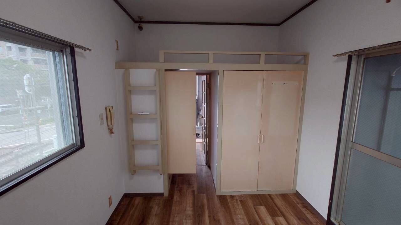 物件内観写真4　(同建物別部屋 現況優先)