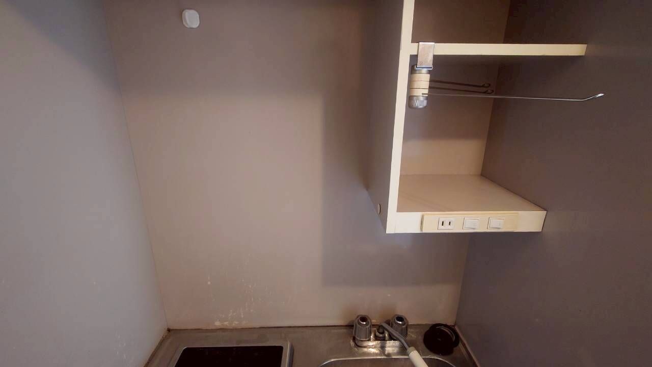 物件内観写真8　(同建物別部屋 現況優先)