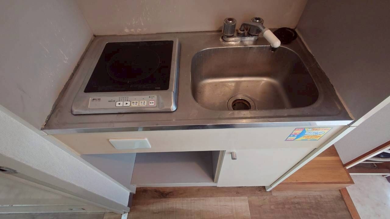 物件内観写真9　(同建物別部屋 現況優先)