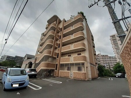 ア　ラ　モード　アビタシオン外観写真