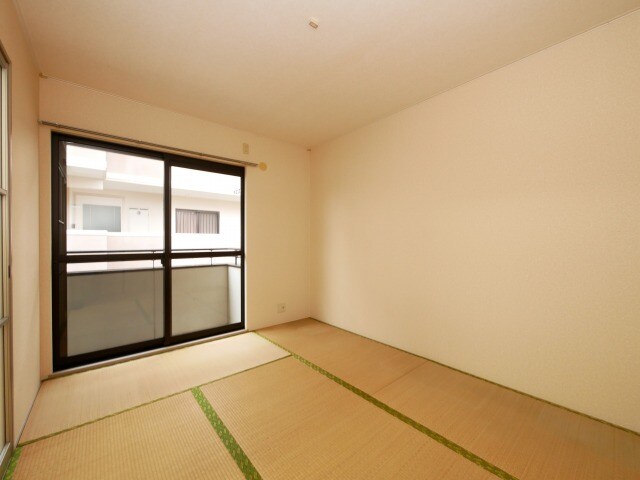 物件内観写真15　(別号室タイプ)