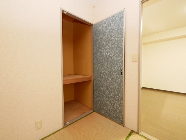 物件内観写真17　(別号室タイプ)