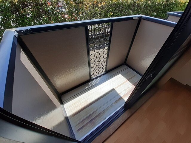 物件内観写真16　(バルコニーからの眺めを楽しみながら食事をしませんか)