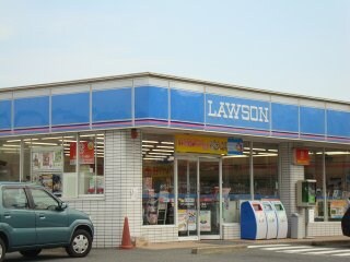 物件外観写真5　(ローソン筑紫野筑紫店まで494ｍ)