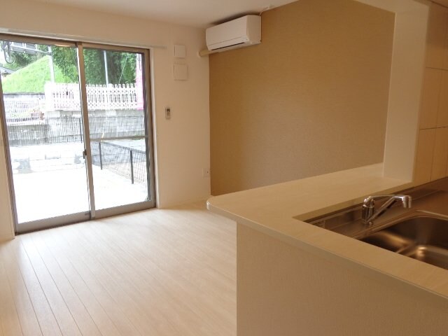 物件内観写真20　(リビング)