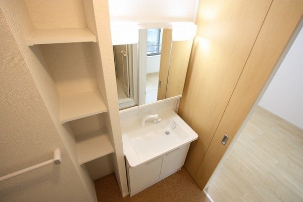 洗面・脱衣所(使いやすい洗面所です)