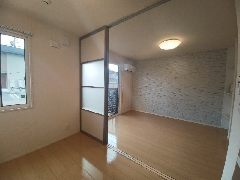 物件内観写真13　(同物件別室画像)