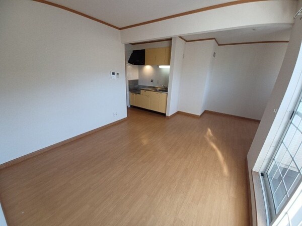 居室・リビング(別部屋参考写真となります。)