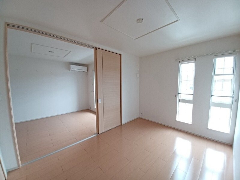 物件内観写真20　(同型参考写真)