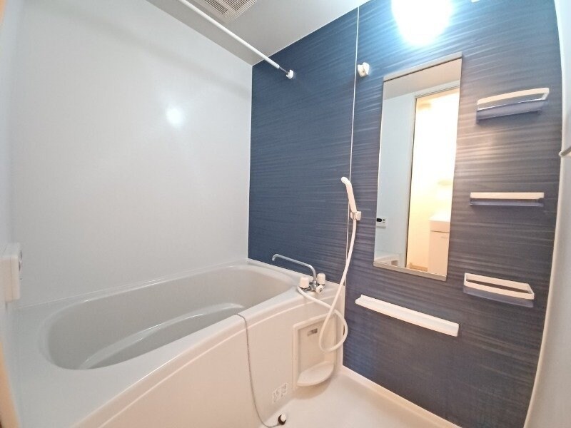 物件内観写真22　(同型参考写真)