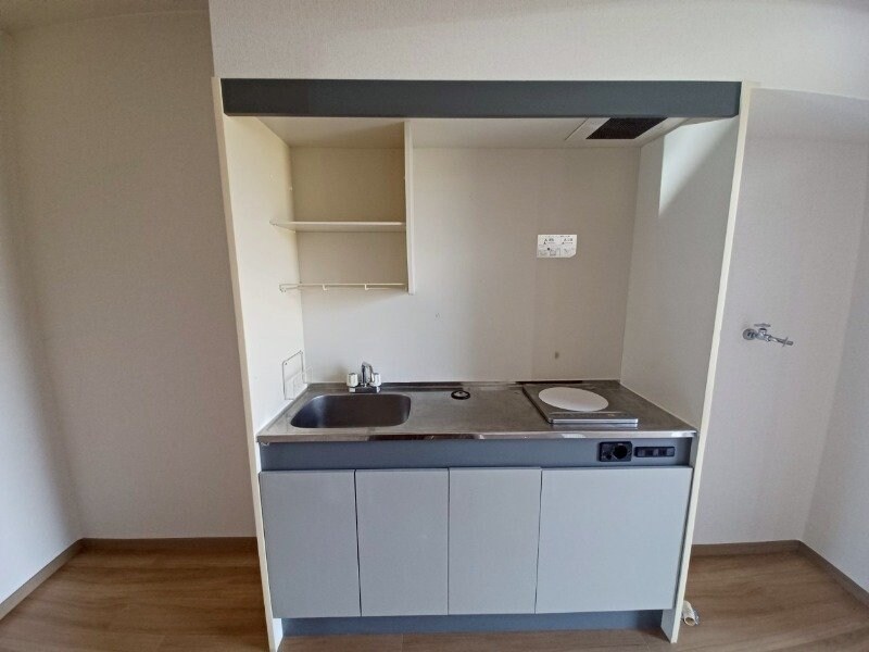 物件内観写真8　(別部屋参考写真となります。)