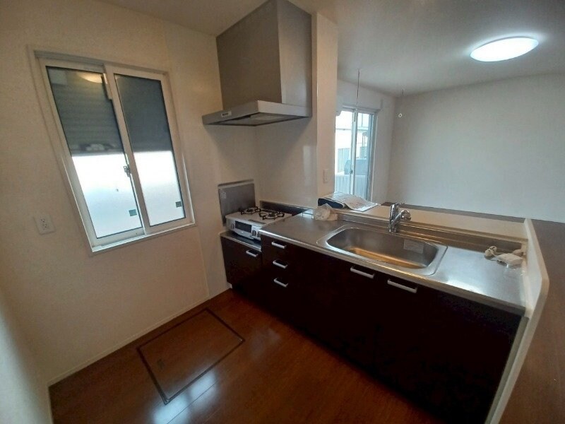 物件内観写真9　(別室のお写真です)