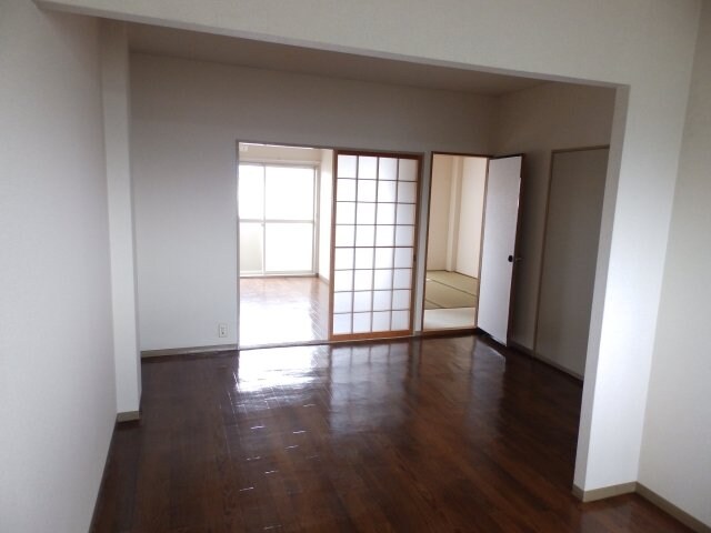 物件内観写真7　(同型反転参考)