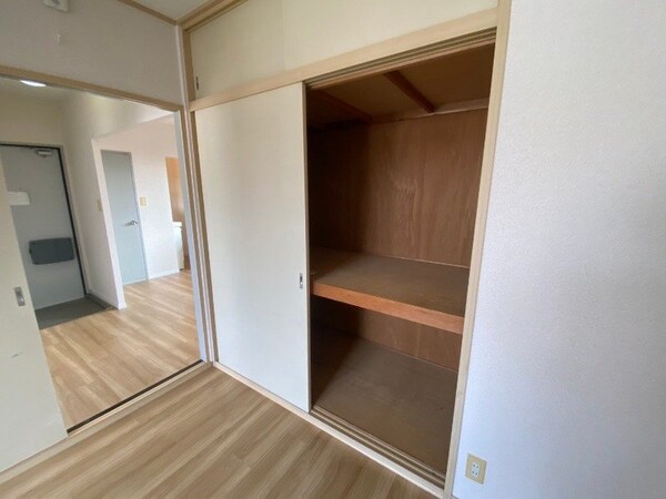 収納(同物件別室の画像です)