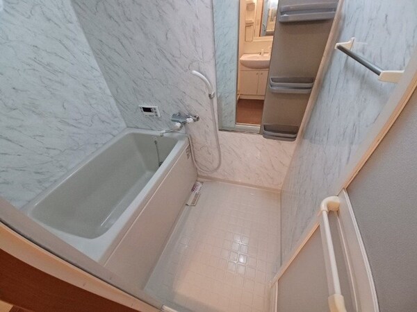 バス／シャワールーム等(別部屋参考写真です)