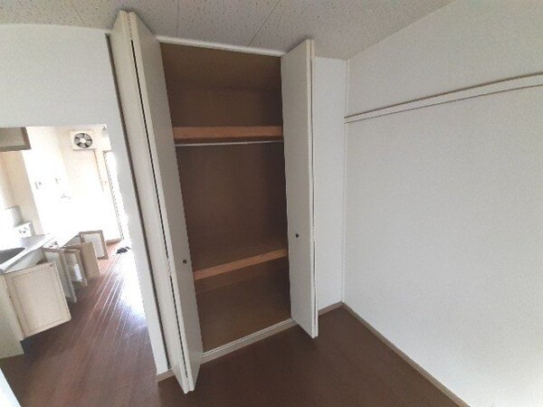 収納(別部屋参考写真となります)