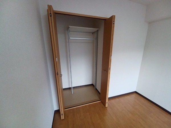 収納(別部屋参考写真となります。)