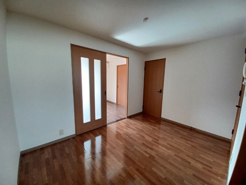 物件内観写真12　(別部屋同型タイプ写真です。)