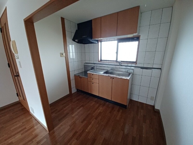 物件内観写真15　(別部屋同型タイプ写真です。)