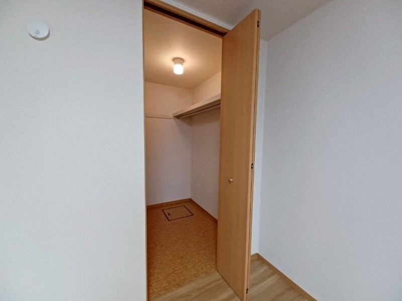 物件内観写真18　(別部屋参考写真となります)