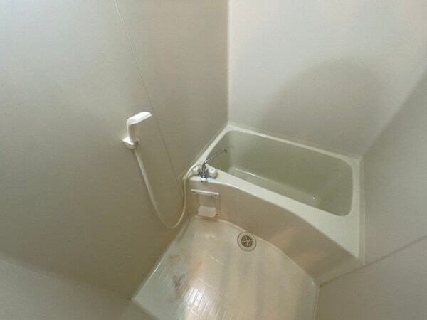 バス／シャワールーム等(別部屋参考写真)