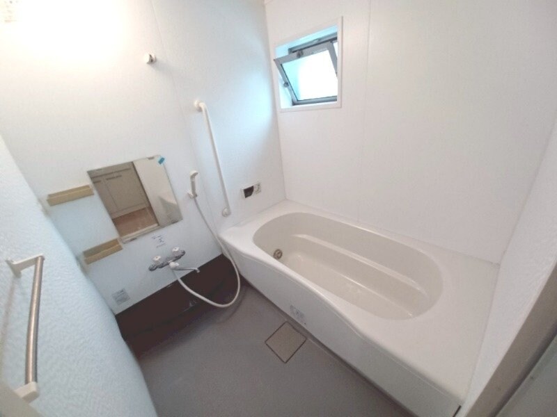 物件内観写真11　(同建物の別部屋写真です)