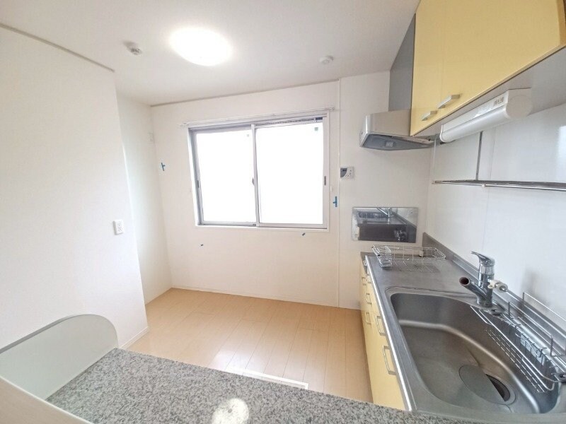 物件内観写真23　(同建物の別部屋写真です)