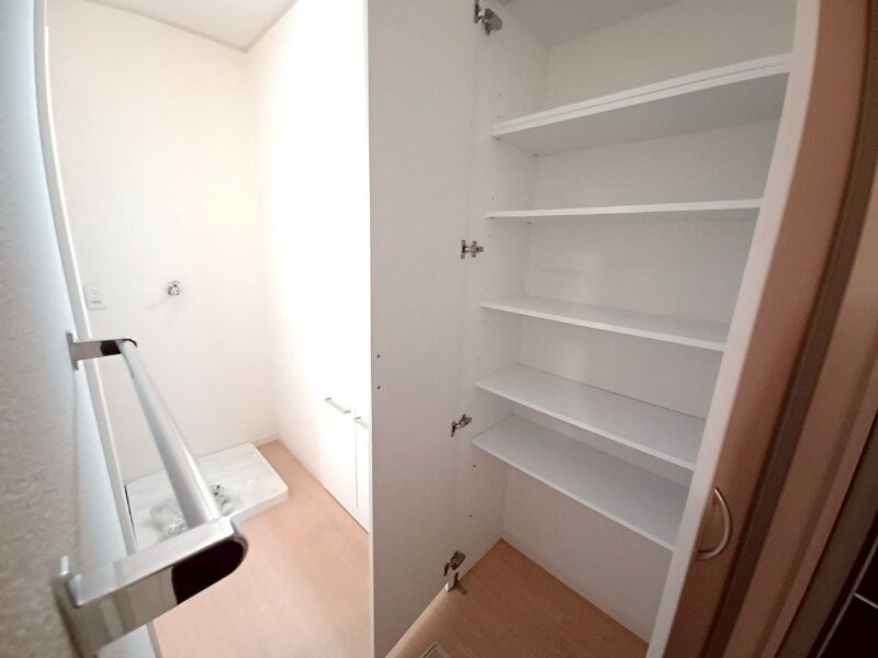 物件内観写真25　(同建物の別部屋写真です)