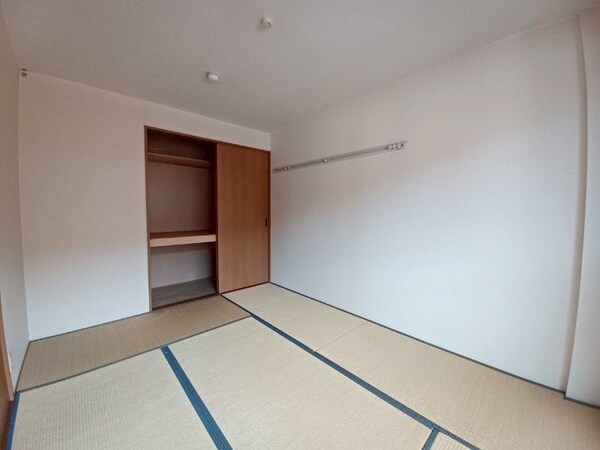 その他部屋・スペース(和室から洋室に変更します)