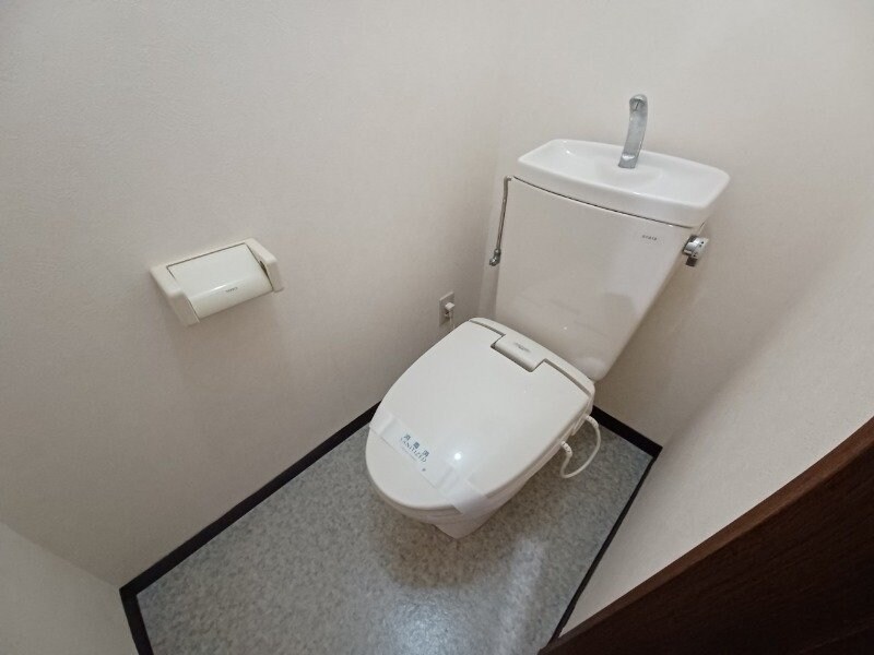 物件内観写真16　(同物件別部屋写真)