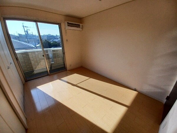 その他(同型反転写真です。)