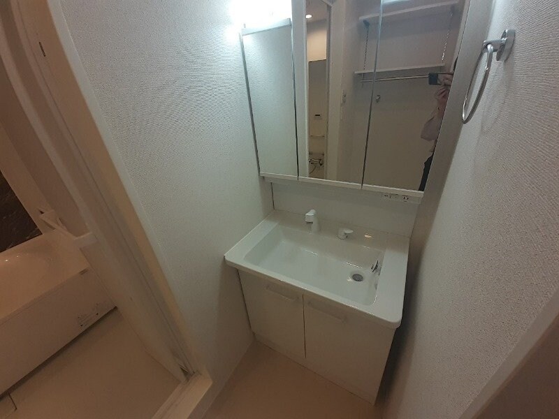 物件内観写真5　(同型タイプのお写真です。)