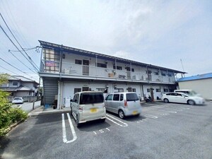ヴィラモモイ外観写真