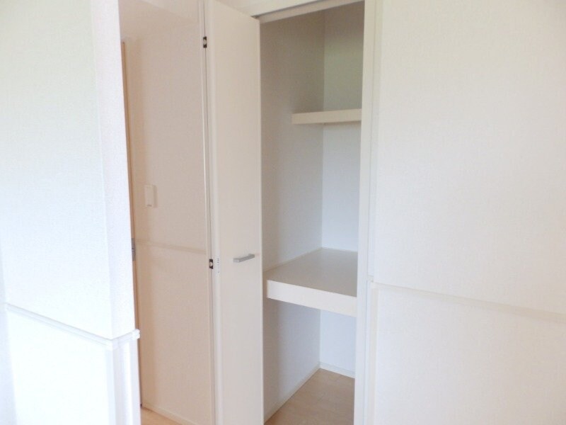 物件内観写真4　(同型タイプのお写真です。)