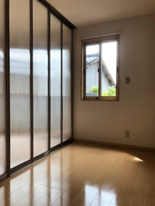 物件内観写真6　(※掲載情報と物件の現況が異なる場合、現況を優先するものとしま)