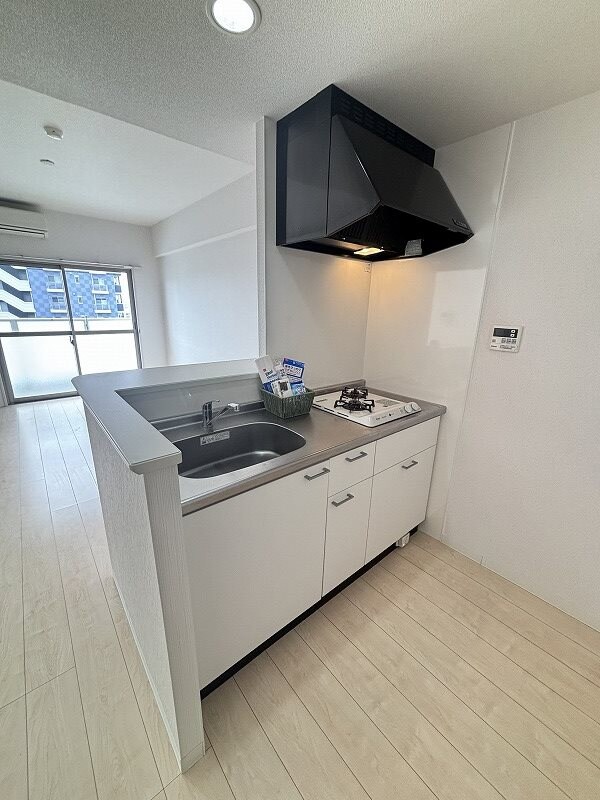 物件内観写真3　(別部屋の写真使用)